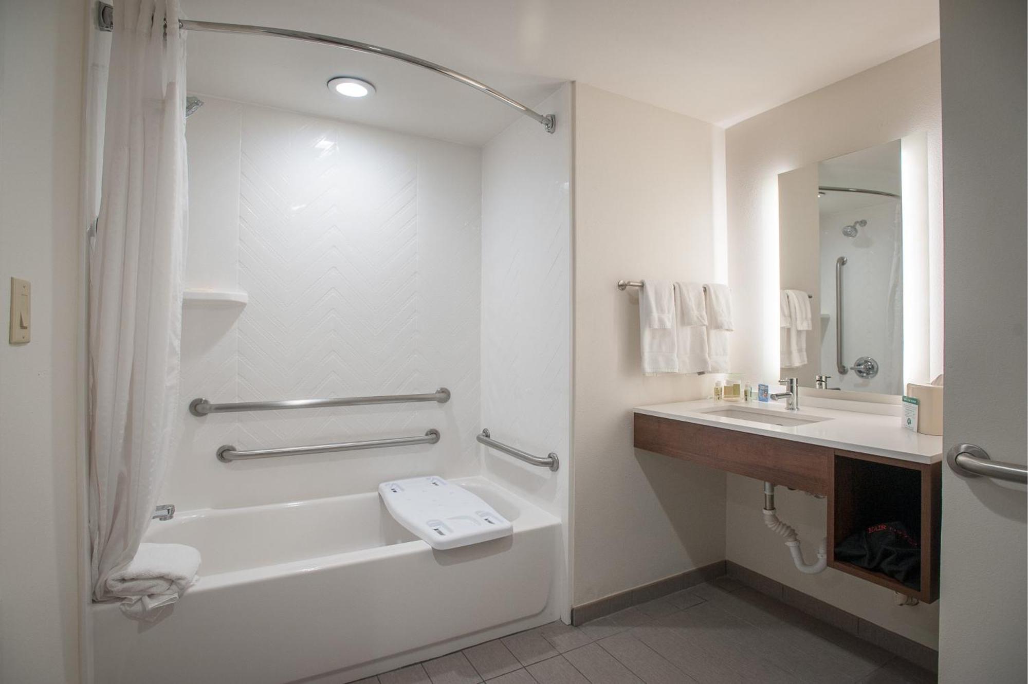 Holiday Inn Pensacola - University Area By Ihg Ferry Pass Exteriör bild